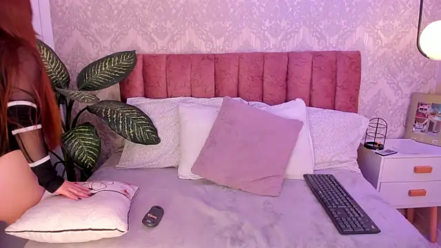 Snapshot of tiffany_becker chatting on 7, 1, 2025 tiffany becker online show from 7, 1, 2025