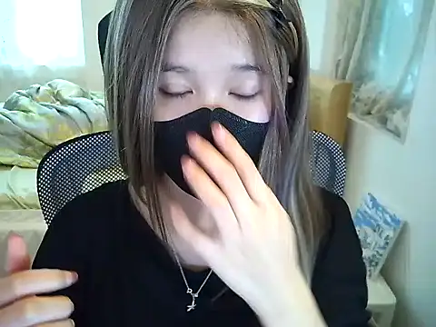 Snapshot of thithi8369 chatting on 24, 3, 2026 thithi8369 online show from 24, 3, 2026