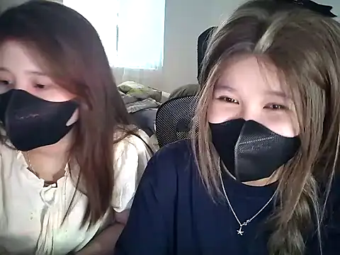 Snapshot of thithi8369 chatting on 16, 4, 2026 thithi8369 online show from 16, 4, 2026