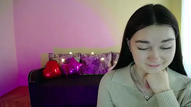 Pretty shy online show from 25, 2, 2025