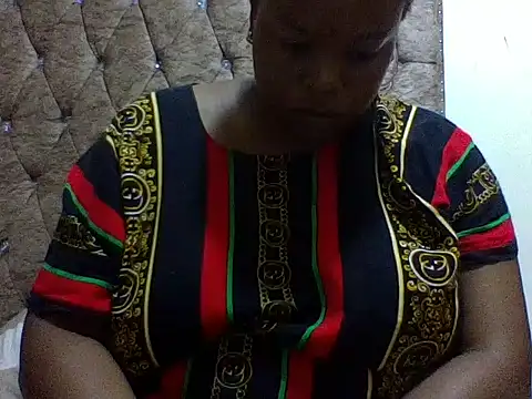 Snapshot of zoey10 chatting on 13, 4, 2026 zoey10 online show from 13, 4, 2026