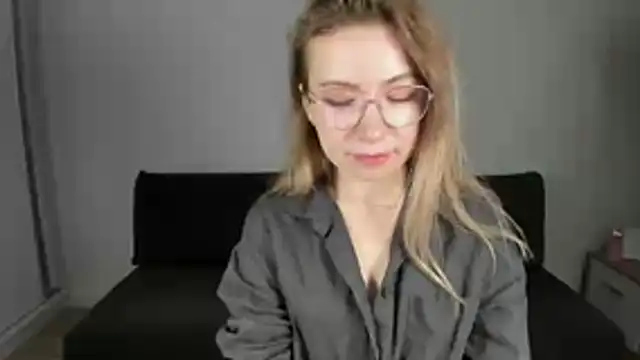 Mia Tasty online show from 21, 12, 2025