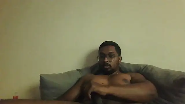 Snapshot of chennaibull101 chatting on 1, 6, 2026 chennaibull101 online show from 1, 6, 2026