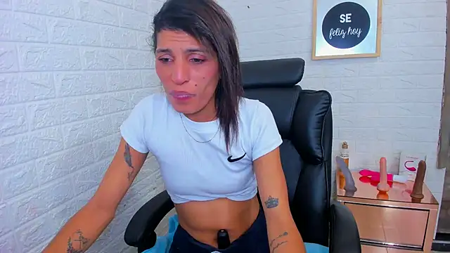 Snapshot of ImCrazzy chatting on 20, 11, 2025 ImCrazzy online show from 20, 11, 2025