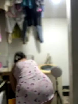 Emiily lee online show from 18, 10, 2025