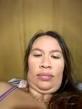 Snapshot of Emiily_lee chatting on 11, 7, 2026 Emiily lee online show from 11, 7, 2026