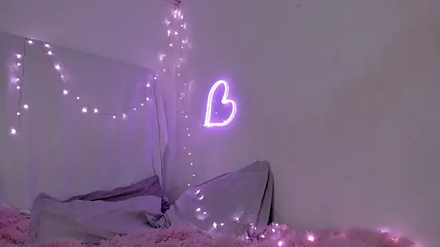 BonnieCute  online show from 28, 12, 2024