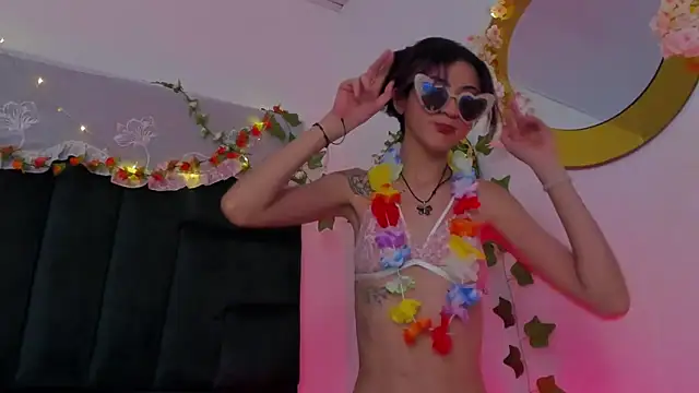 BonnieCute  online show from 15, 1, 2025