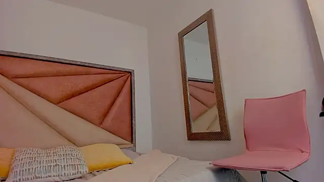 BonnieCute  online show from 28, 2, 2026