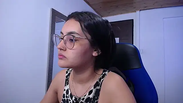 antonella sweetlittle online show from 9, 11, 2025