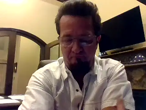 sluttydylan online show from 10, 2, 2025