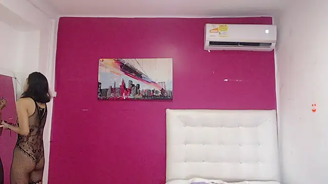 Snapshot of nextdoor_fantasy1 chatting on 13, 12, 2024 nextdoor fantasy1 online show from 13, 12, 2024