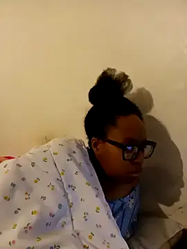 madamsensuale online show from 4, 1, 2025