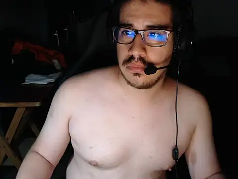 thealfawolf01 online show from 4, 1, 2025