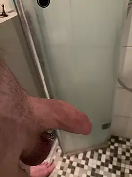 Snapshot of pete4445 chatting on 15, 4, 2026 pete4445 online show from 15, 4, 2026