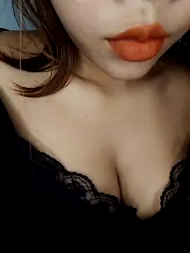 Sofia xx2 online show from 4, 3, 2025