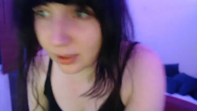 Lynylou online show from 11, 12, 2024