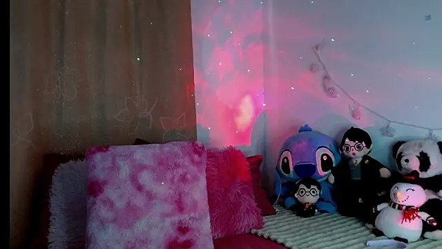 kendallsweet7 online show from 8, 3, 2025