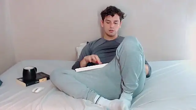 Elio555 online show from 2, 3, 2025