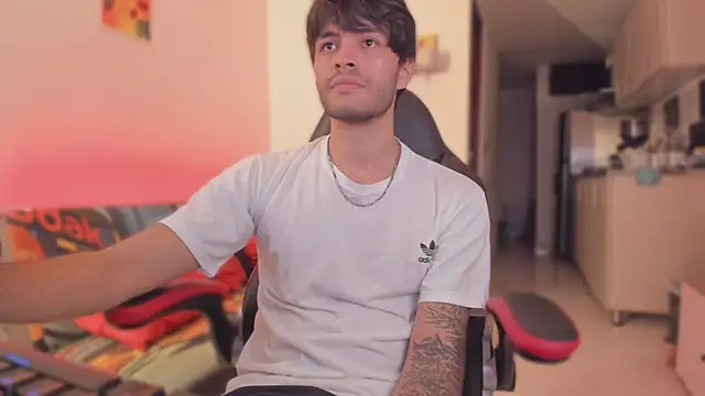 Snapshot of justin_stark7 chatting on 7, 11, 2025 justin stark7 online show from 7, 11, 2025