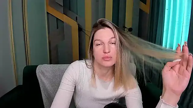 EmilyWalkeri online show from 12, 1, 2026