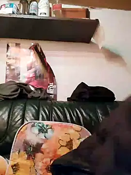 Snapshot of Rejtelmesest chatting on 18, 1, 2025 Rejtelmesest online show from 18, 1, 2025