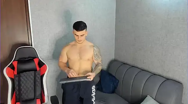 Ricardogo19 online show from 31, 1, 2025