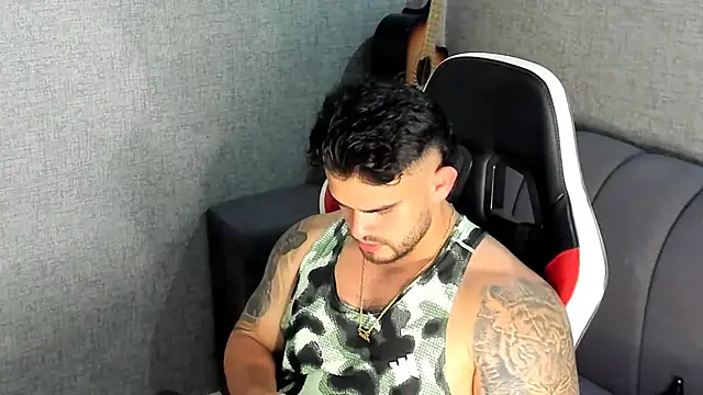 Ricardogo19 online show from 3, 10, 2025