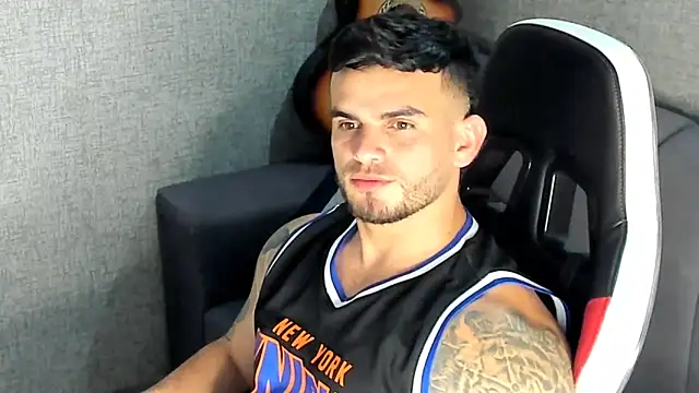 Ricardogo19 online show from 11, 11, 2025