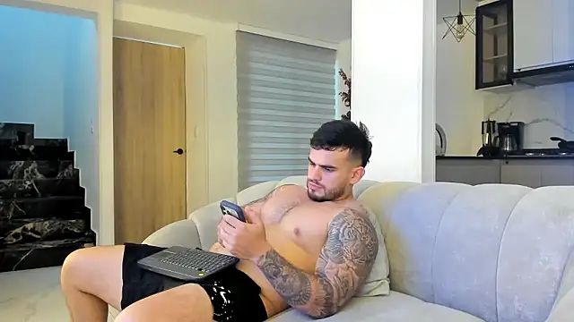 Ricardogo19 online show from 10, 1, 2026