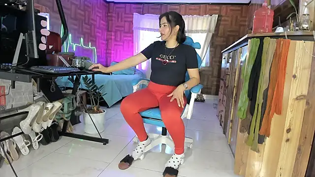 Cristina Vanegas631 online show from 7, 2, 2026