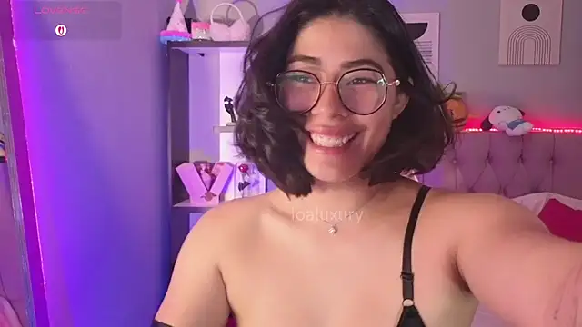 LoaLuxury online show from 13, 4, 2026