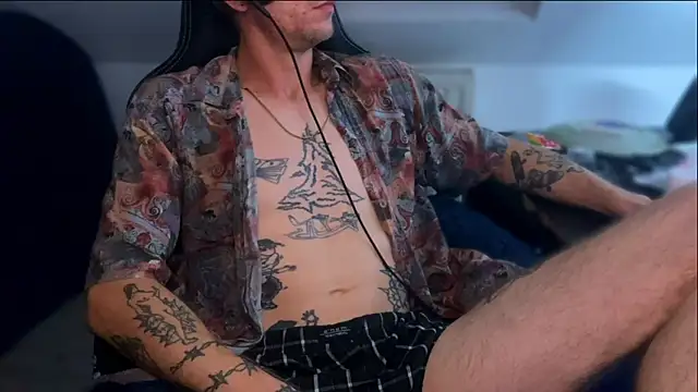 Snapshot of SPRK42o chatting on 3, 10, 2025 SPRK42o online show from 3, 10, 2025