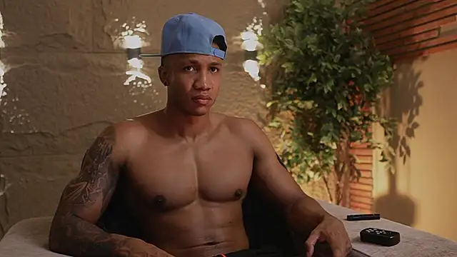 Logan Varela online show from 16, 11, 2025