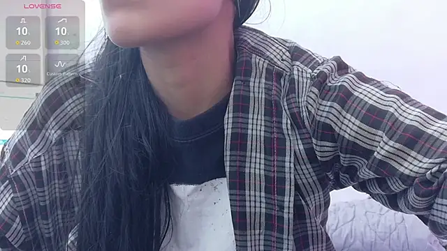 yourcuteneighbourr online show from 28, 10, 2025