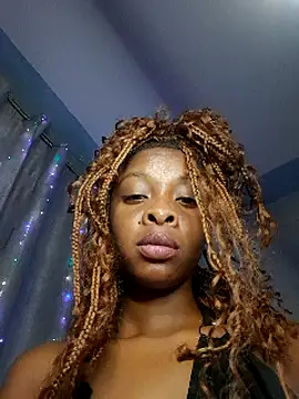 Snapshot of C-yoyo chatting on 21, 2, 2025 C-yoyo online show from 21, 2, 2025