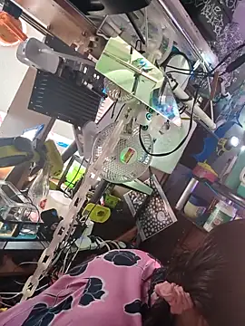 gurlnips online show from 5, 1, 2026