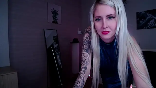 Snapshot of Mermaid_N chatting on 9, 12, 2024 Mermaid N online show from 9, 12, 2024