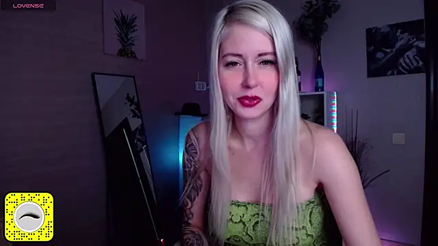 Snapshot of Mermaid_N chatting on 17, 1, 2025 Mermaid N online show from 17, 1, 2025