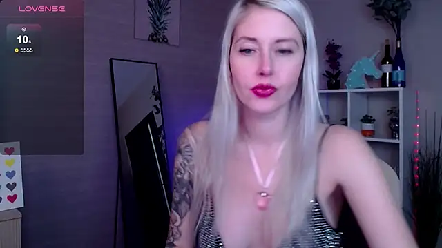 Snapshot of Mermaid_N chatting on 14, 2, 2025 Mermaid N online show from 14, 2, 2025