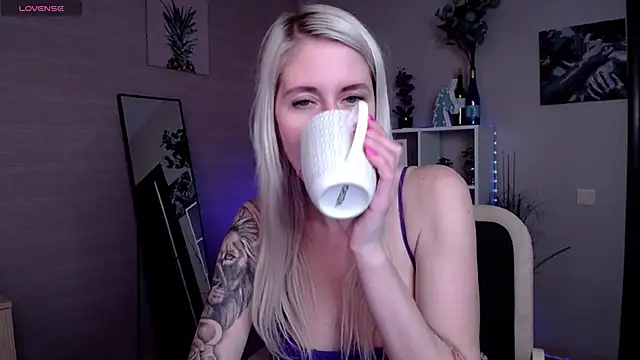 Snapshot of Mermaid_N chatting on 21, 2, 2025 Mermaid N online show from 21, 2, 2025