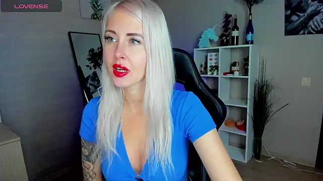 Snapshot of Mermaid_N chatting on 29, 9, 2025 Mermaid N online show from 29, 9, 2025