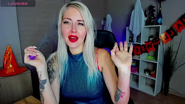 Snapshot of Mermaid_N chatting on 27, 10, 2025 Mermaid N online show from 27, 10, 2025