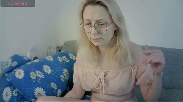 NaozuQAce online show from 14, 4, 2026