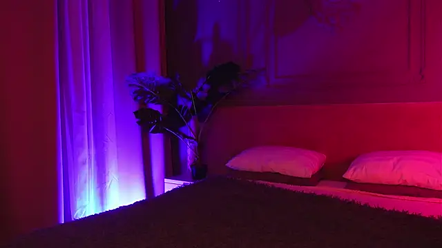 Liv Fay online show from 26, 11, 2025