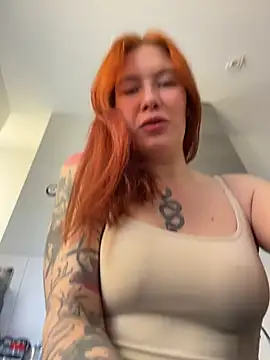 Snapshot of Liv_Fay chatting on 12, 3, 2026 Liv Fay online show from 12, 3, 2026