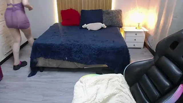 Snapshot of sailor_moon07 chatting on 11, 4, 2026 sailor moon07 online show from 11, 4, 2026