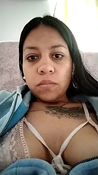 Tiphanydirty3 online show from 17, 4, 2026