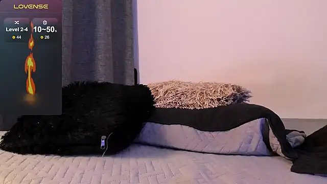 Snapshot of DerekOlsen chatting on 6, 12, 2024 DerekOlsen online show from 6, 12, 2024