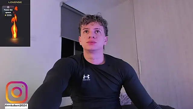 Snapshot of DerekOlsen chatting on 9, 11, 2025 DerekOlsen online show from 9, 11, 2025